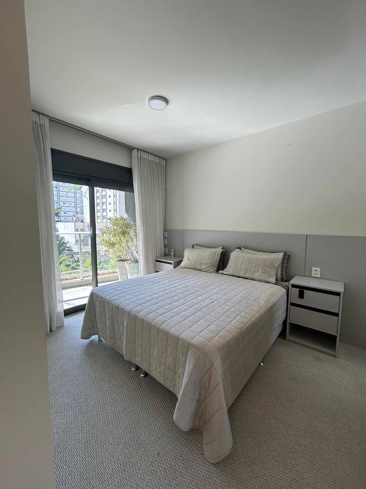 Imagem Apartamento com 2 Quartos à Venda, 97 m²em Cerqueira César - São Paulo