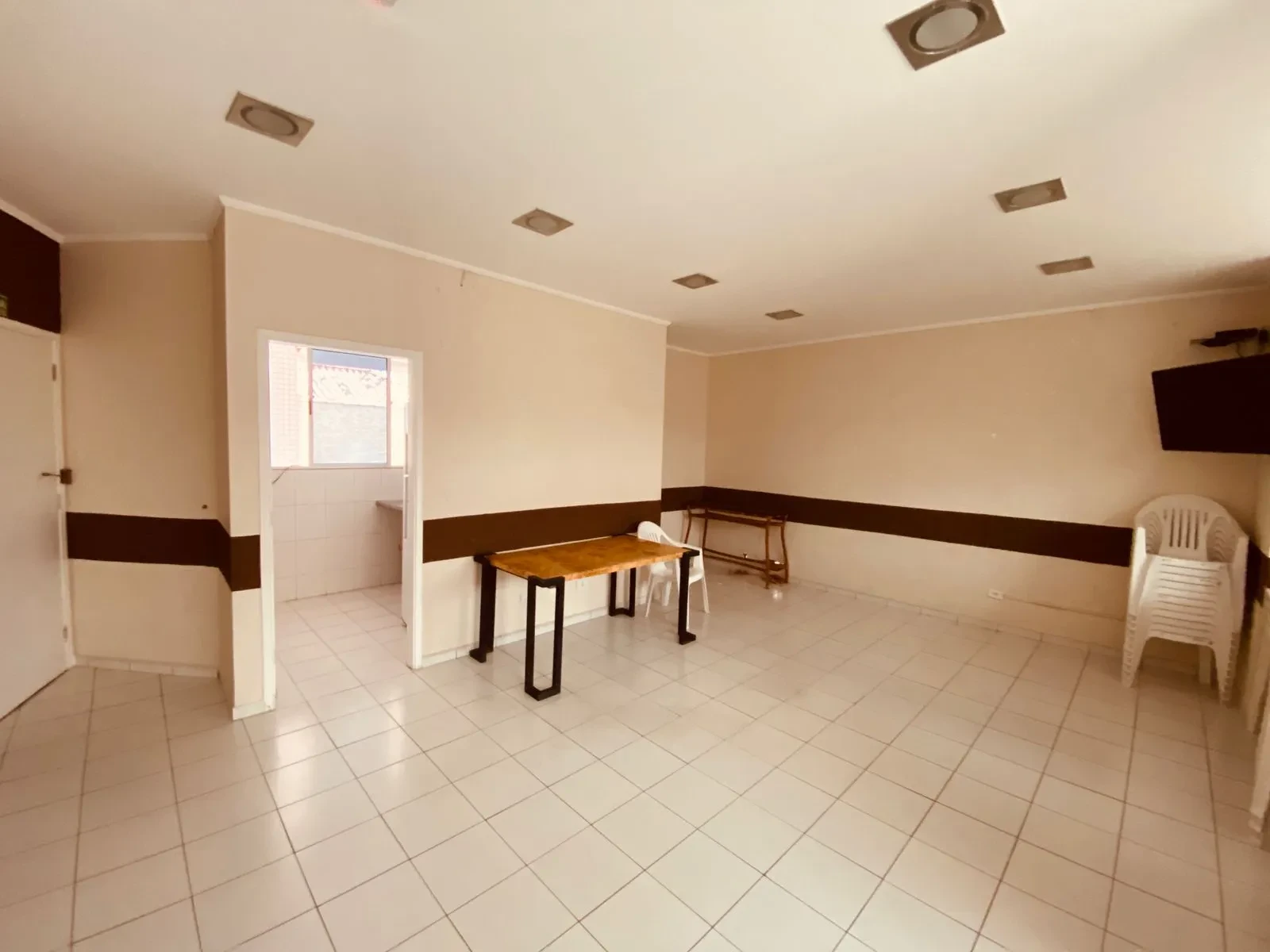 Imagem Apartamento com 2 Quartos à Venda, 63 metros em Estuário - Santos