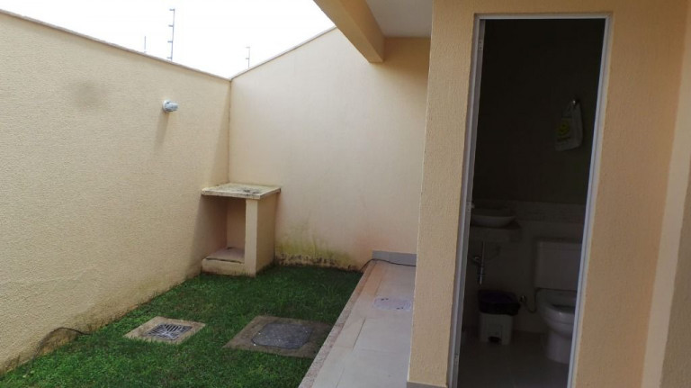 Imagem Casa de Condomínio com 3 Quartos à Venda, 114 m² em Moinho dos Ventos - Goiânia