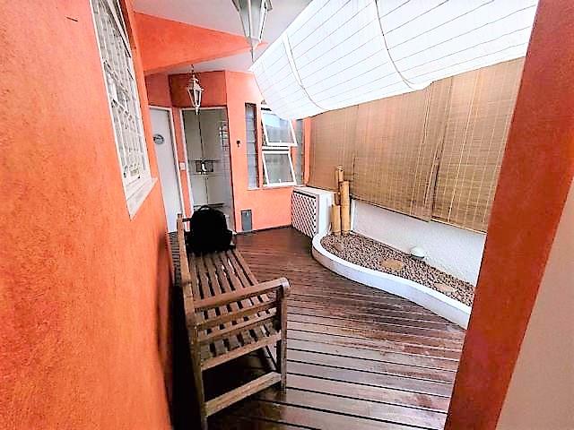 Imagem Sobrado com 3 Quartos à Venda, 200 m²em Conjunto Residencial Novo Pacaembu - São Paulo