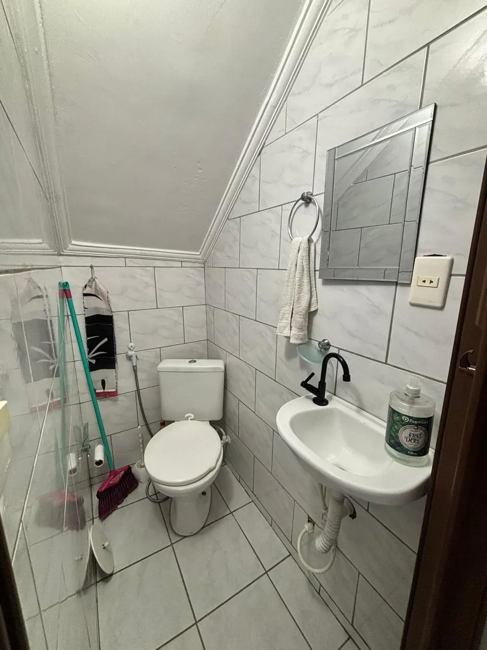 Imagem Sobrado com 3 Quartos à Venda, em Piraporinha - Diadema