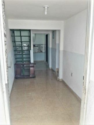 Galpão à Venda, 213 m² em Saúde - Salvador