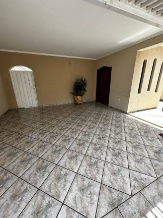 Imagem Casa com 3 Quartos à Venda, 189 m² em Planalto - Araçatuba