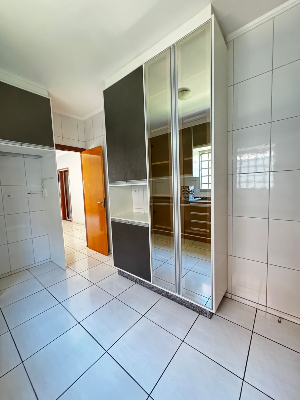Imagem Casa com 3 Quartos à Venda, 170 m²em Bairro Seminário - Campo Grande