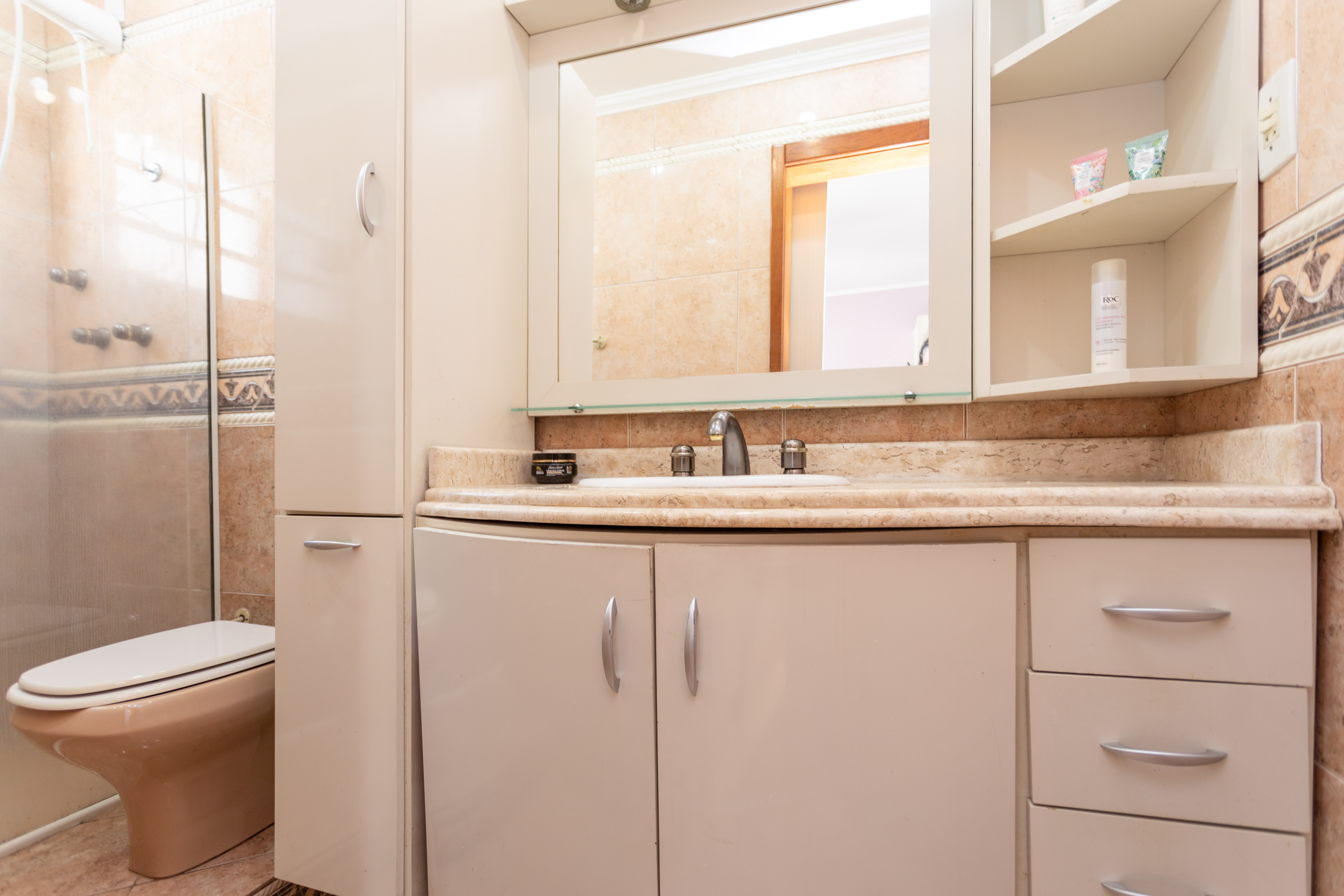 Imagem Cobertura com 2 Quartos à Venda, 80 m² em Vila Ipiranga - Porto Alegre