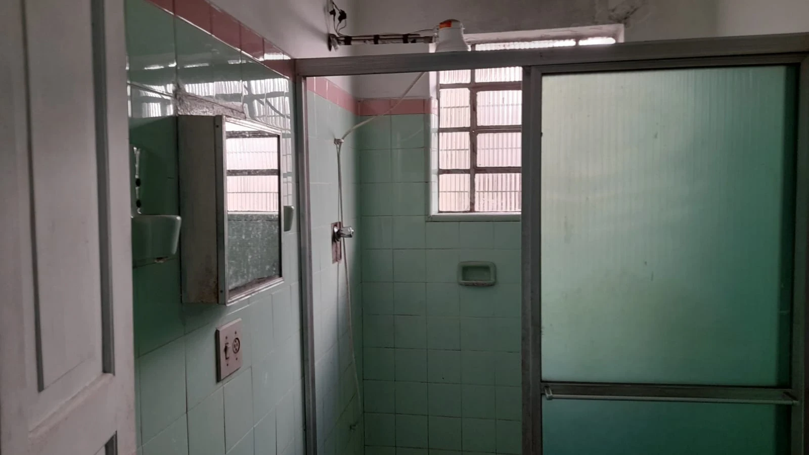 Imagem Casa com 2 Quartos à Venda, 200 m² em Vila Bela - São Paulo