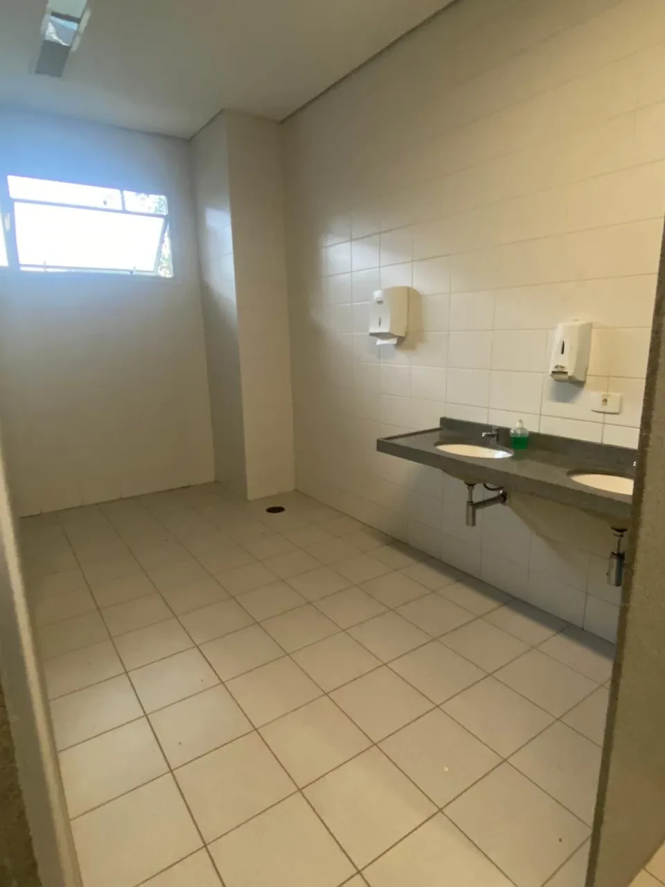 Imagem Galpão à Venda ou Locação, 1390 m² em Distrito Industrial - Jundiaí
