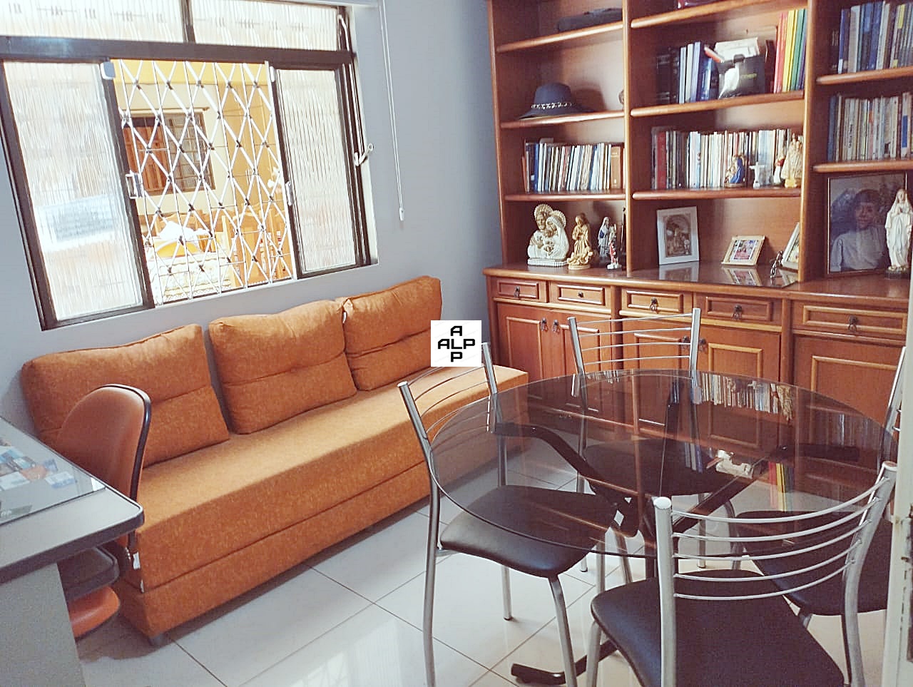 Imagem Casa com 5 Quartos à Venda, 210 m²em Taguatinga Norte (Taguatinga) - Brasília