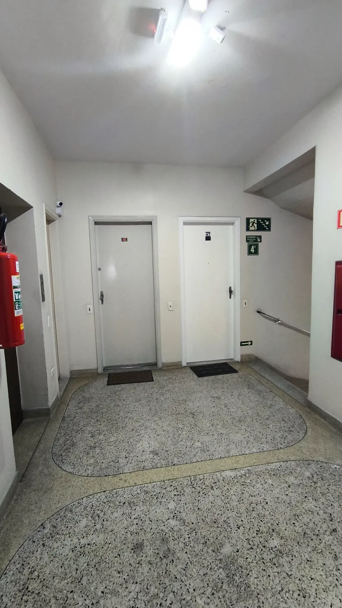 Imagem Apartamento com 1 Quarto à Venda, 68 m² em Boqueirão - Santos