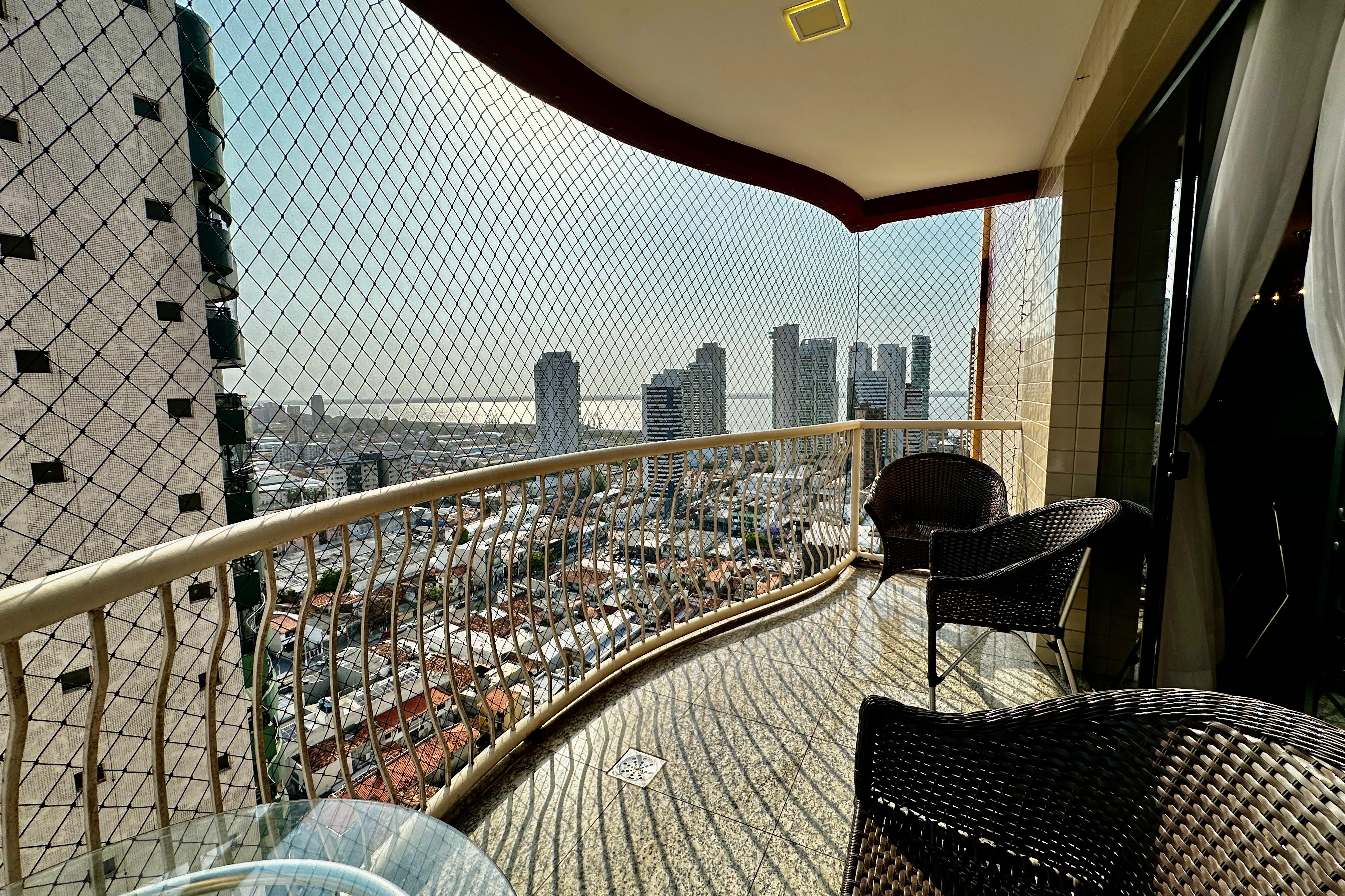 Apartamento com 3 Quartos à Venda, 125 m²em Umarizal - Belém