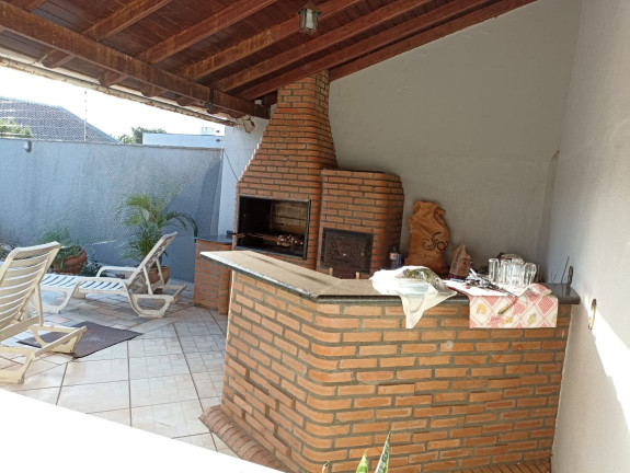 Imagem Casa com 2 Quartos à Venda, 150 m²em Bourbon - Foz do Iguaçu