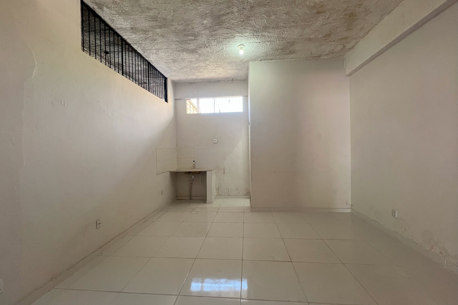 Imagem Ponto Comercial para Alugar, 75 m²em Santa Luzia - Manaus