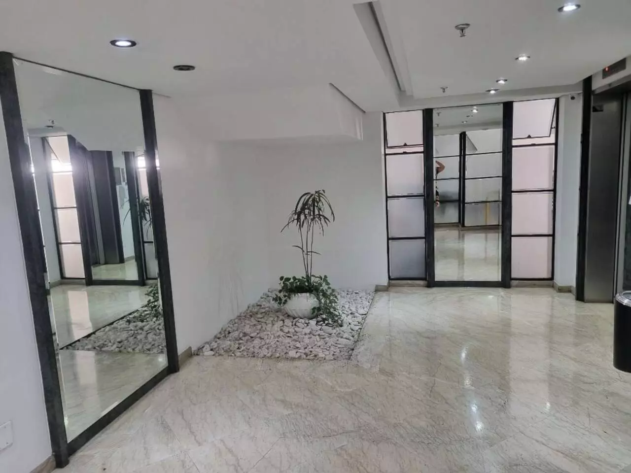 Imagem Sala Comercial à Venda ou Locação, 188 m² em Vila Buarque - São Paulo