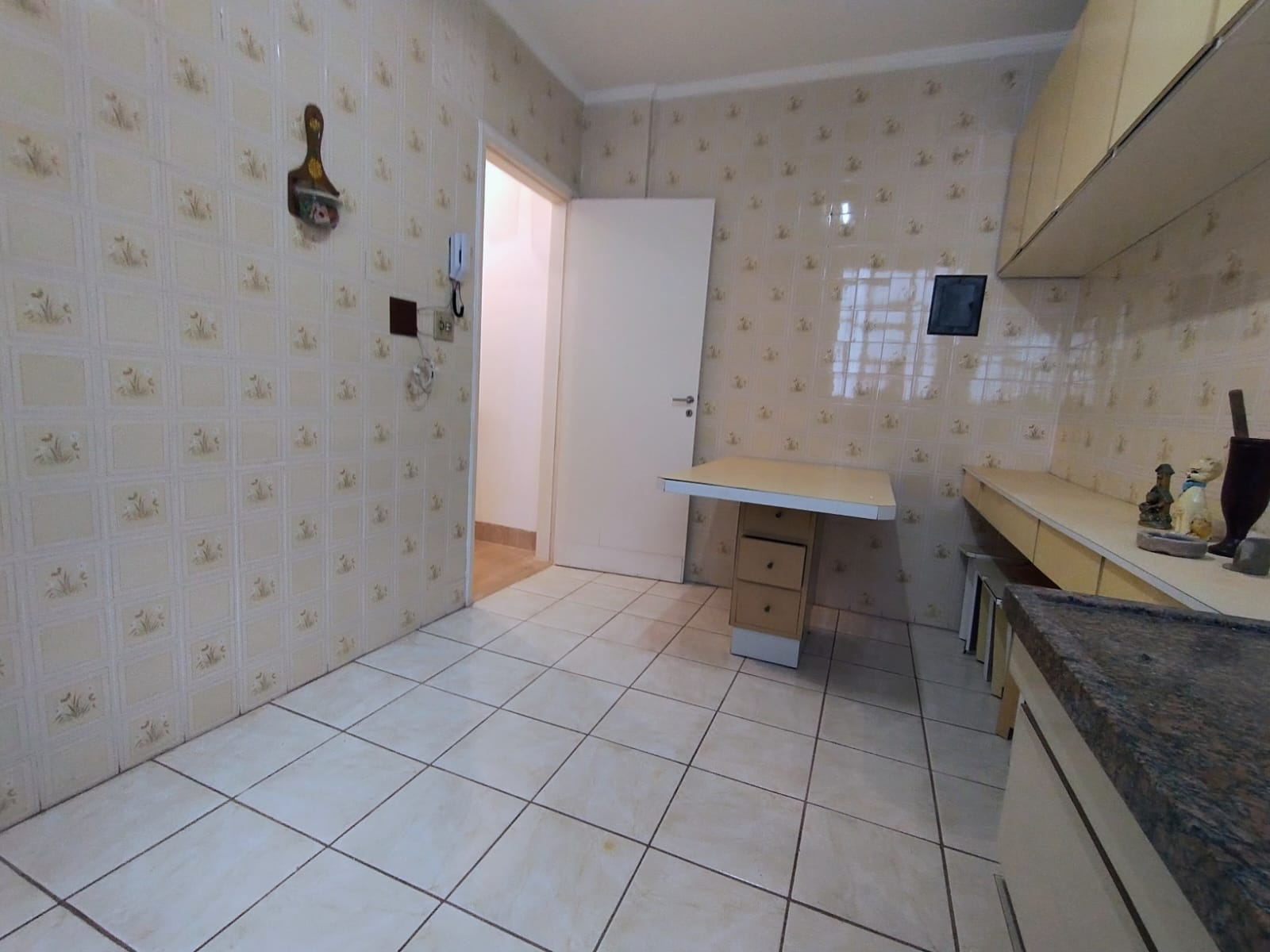 Imagem Kitnet com 1 Quarto à Venda, 38 m² em Tupi - Praia Grande