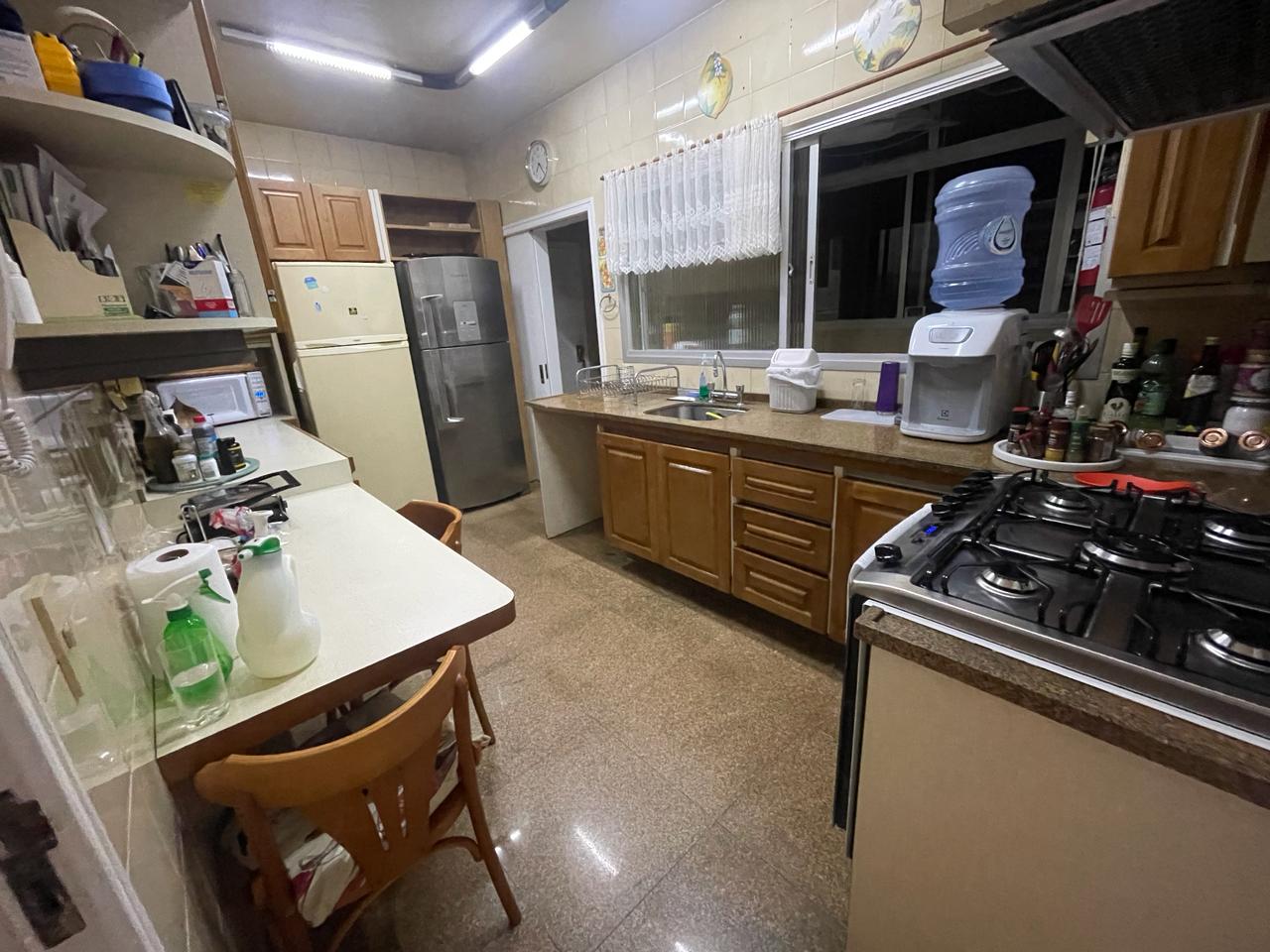 Imagem Apartamento com 4 Quartos à Venda, 224 m²em Centro - Florianópolis