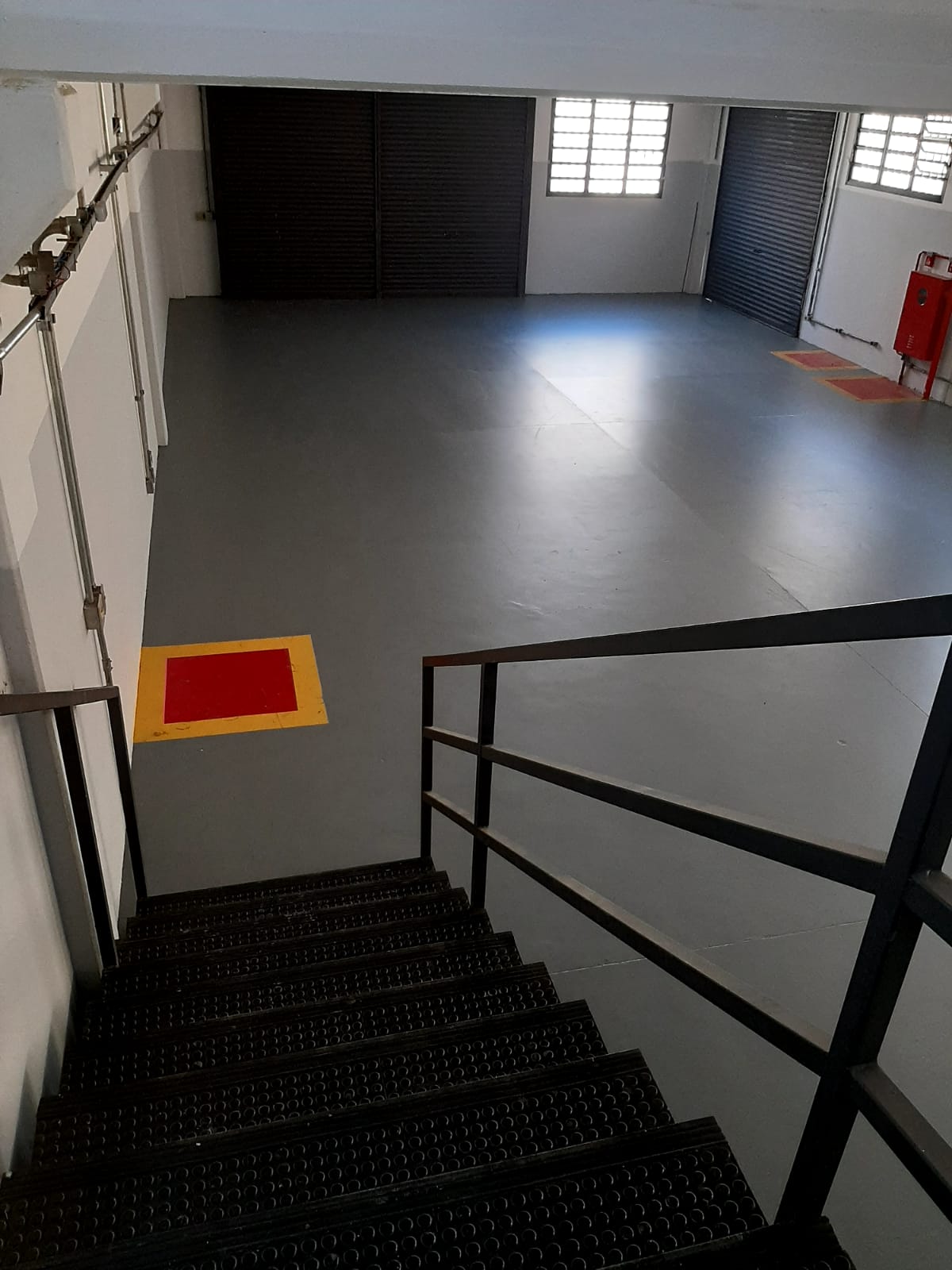 Imagem Galpão para Alugar, 903 m²em Tamboré - Barueri