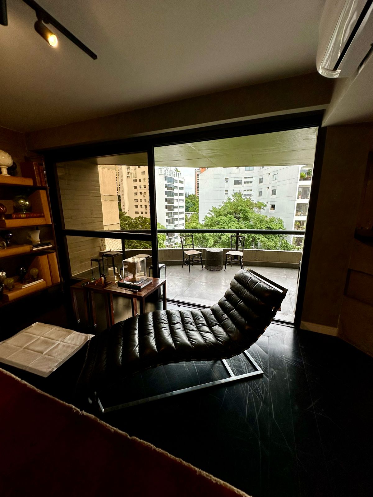 Imagem Apartamento com 4 Quartos à Venda, 293 m²em Real Parque - São Paulo