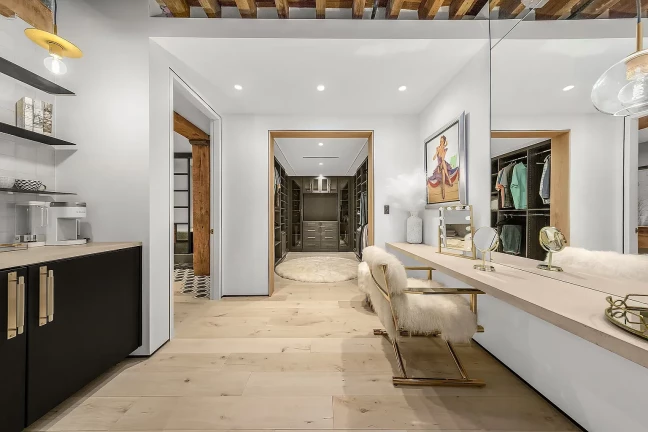 Foto do imóvel: Apartamento com 5 Quartos à Venda ou Locação, 371 m²em Alphaville Residencial Um - Barueri