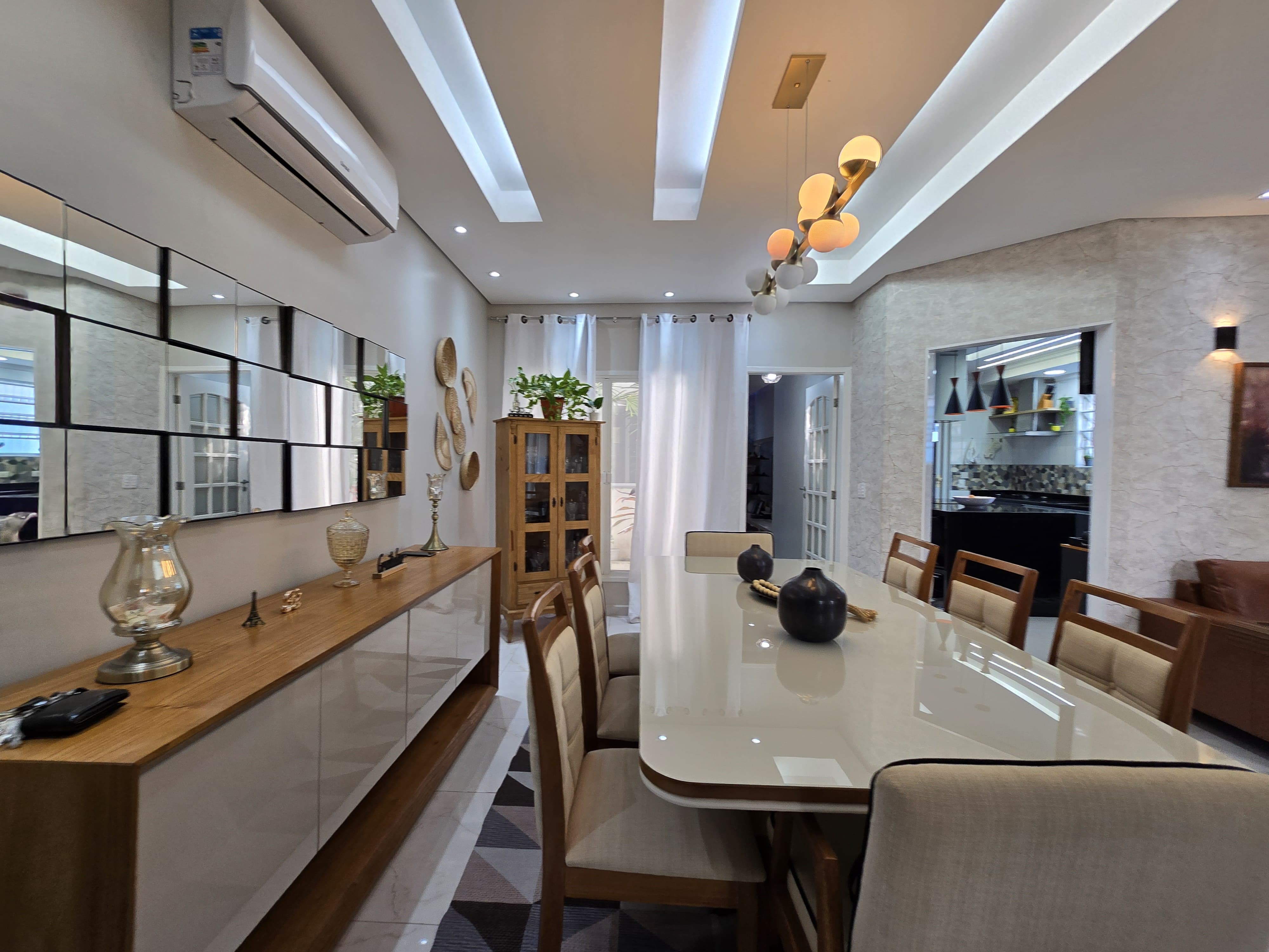 Foto do imóvel: Sobrado com 3 Quartos à Venda, 189 m² em Campo Grande - Santos