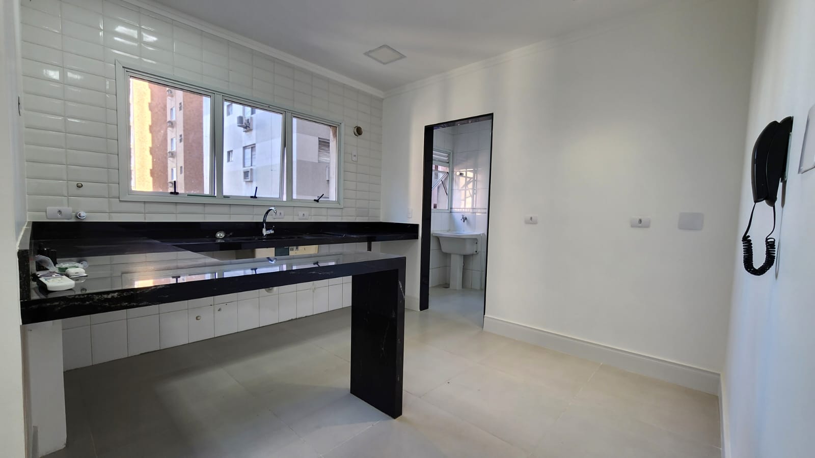 Imagem Apartamento com 3 Quartos à Venda, 160 m²em Boqueirão - Santos