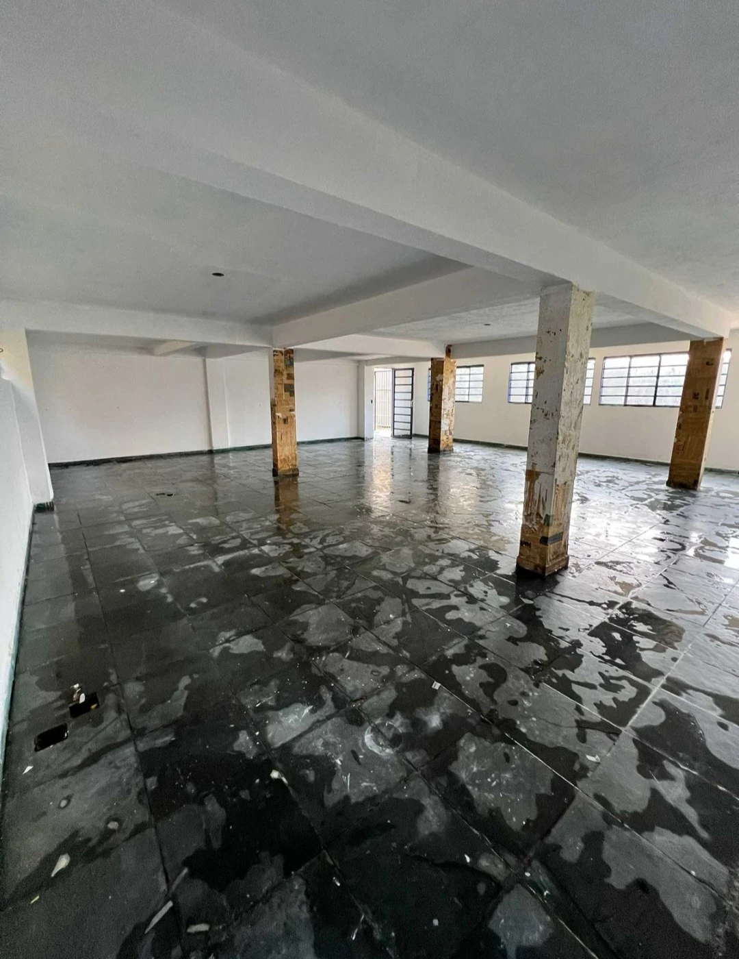 Imagem Imóvel Comercial para Alugar, 500 m² em Centro - Itapecerica da Serra