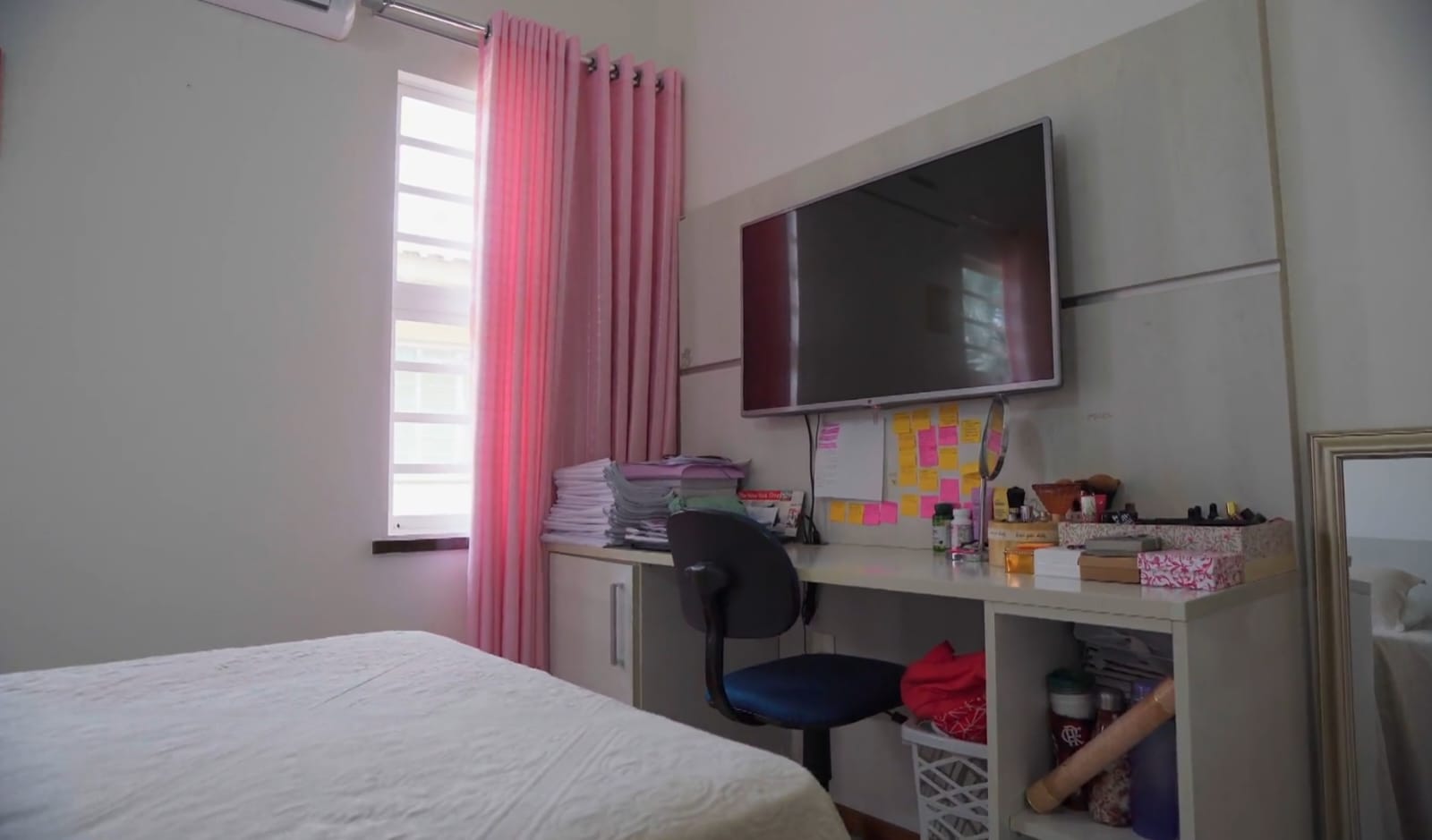 Imagem Casa de Condomínio com 4 Quartos à Venda, 205 m²em Novo Aleixo - Manaus