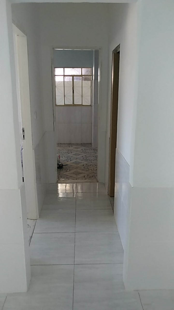 Imagem Casa com 2 Quartos para Alugar, 400 m²em Vila Leopoldina - Duque de Caxias