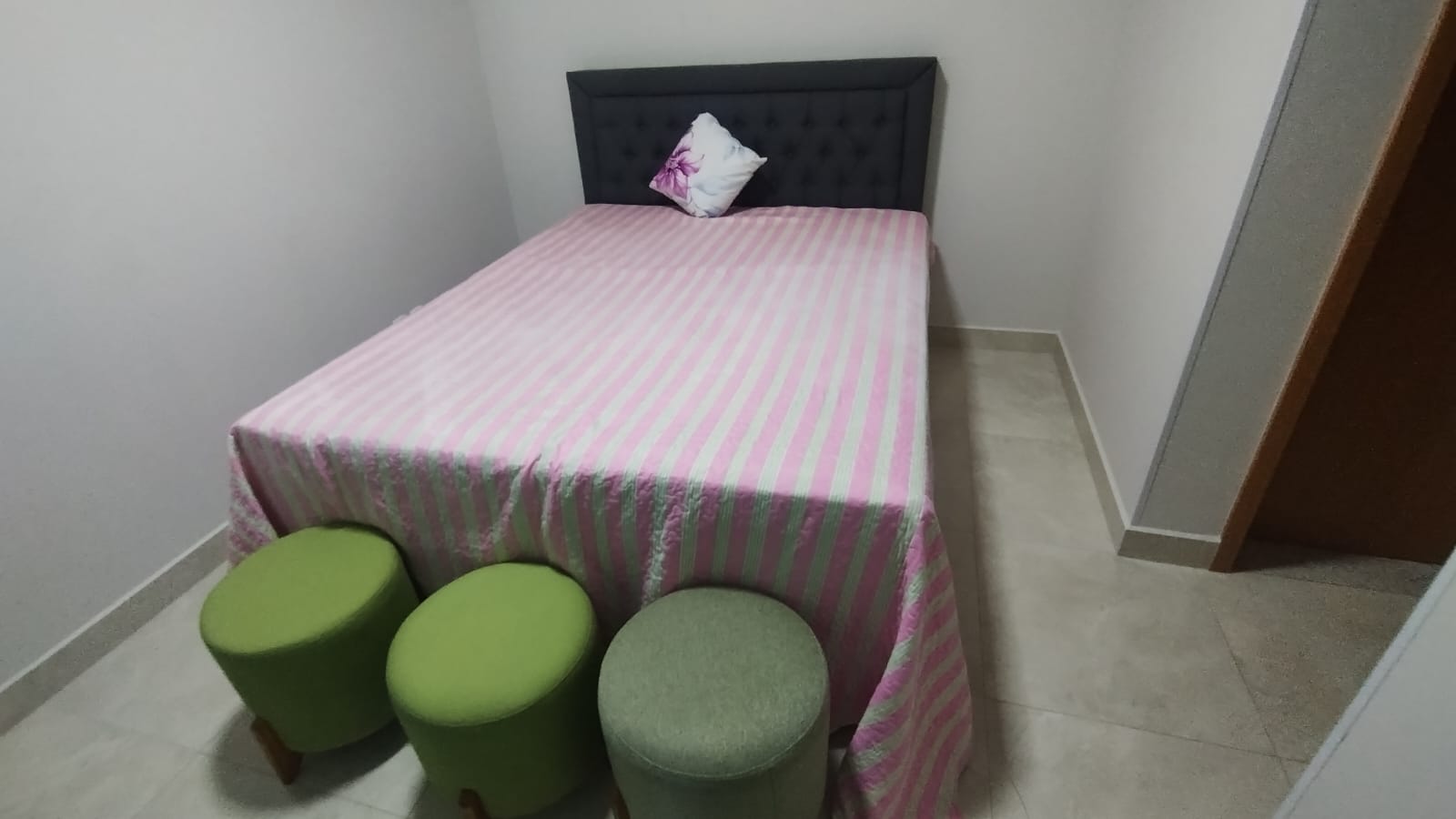 Imagem Apartamento com 2 Quartos à Venda, 60 m² em Parque Jardim Brasil - Caldas Novas