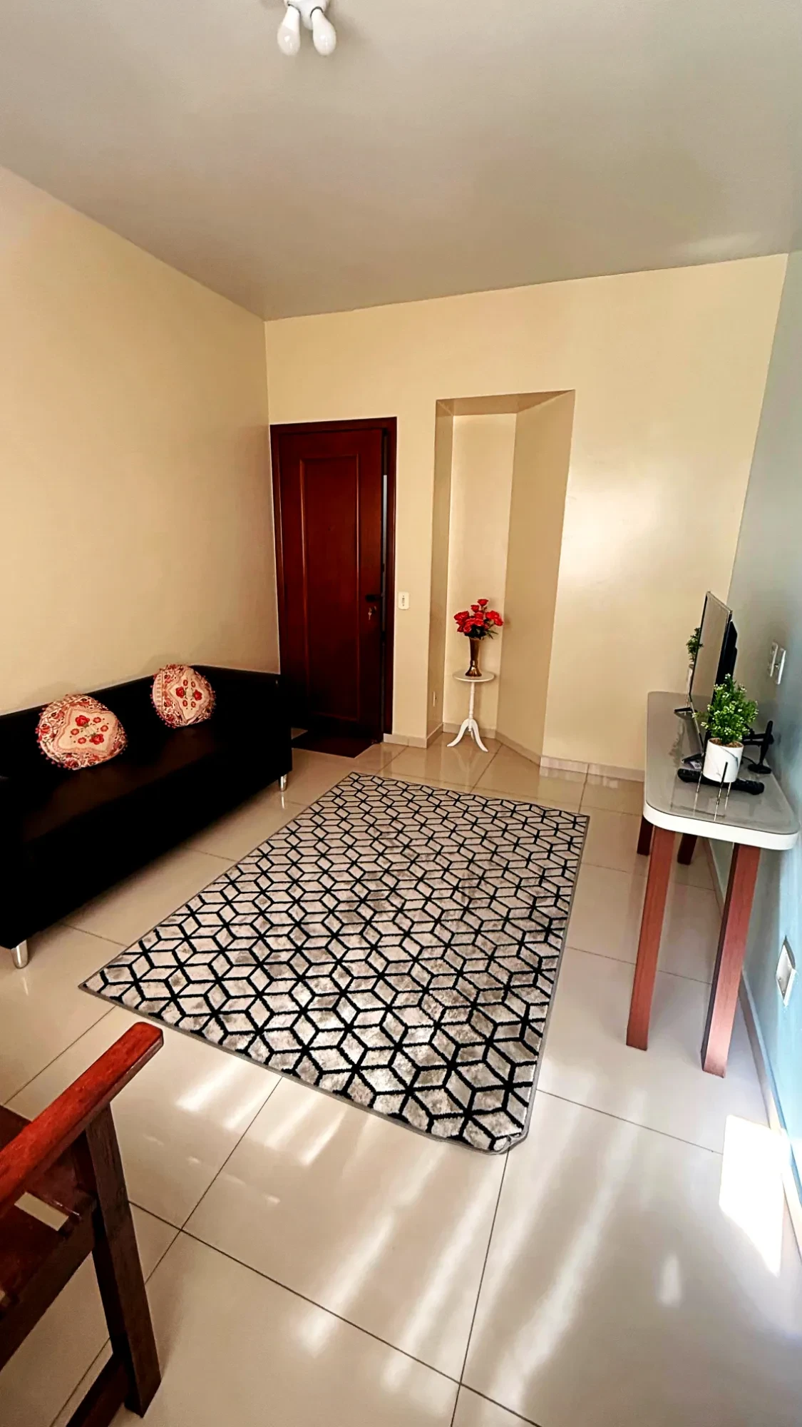 Imagem Apartamento com 2 Quartos à Venda, 56 metros em Marco - Belém