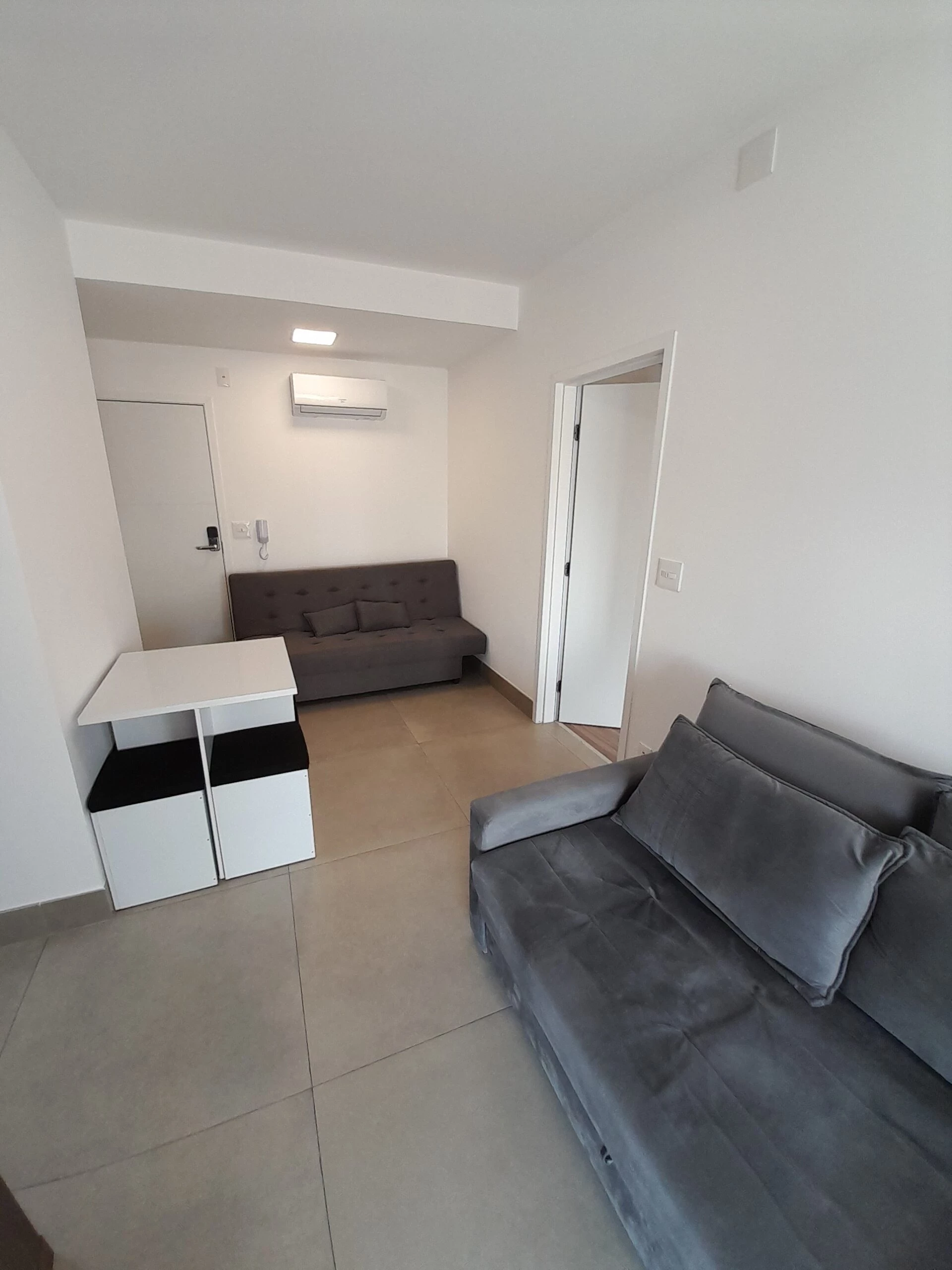 Imagem Apartamento com 1 Quarto à Venda ou Locação, 50 m² em Boqueirão - Santos