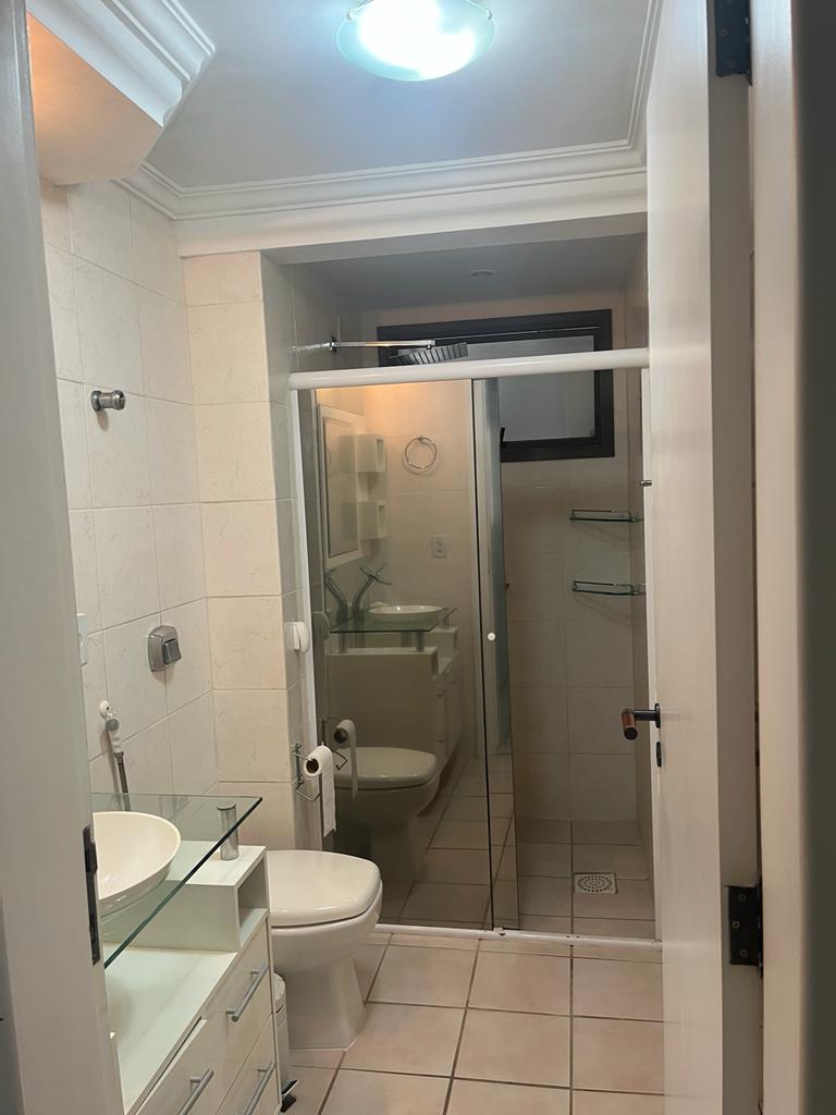Imagem Apartamento com 3 Quartos para Temporada, 110 m² em Centro - Balneário Camboriú
