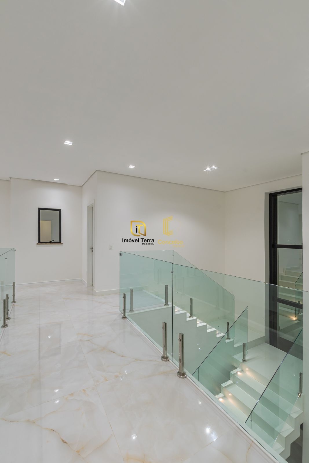 Imagem Casa de Condomínio com 5 Quartos à Venda, 356 m² em Cidade Alpha - Eusébio