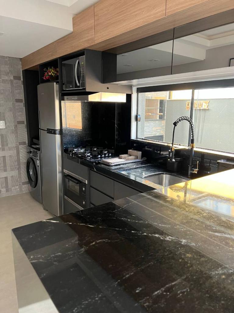 Imagem Apartamento com 2 Quartos à Venda, 130 m²em Centro - Balneário Camboriú