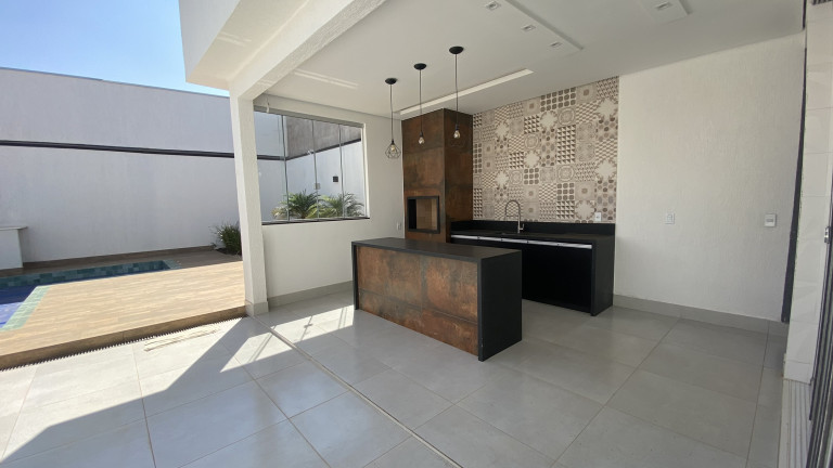 Imagem Casa de Condomínio com 4 Quartos à Venda,  em Setor Habitacional Vicente Pires - Brasília