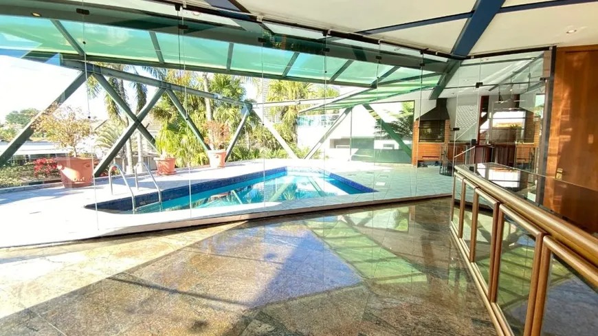 Imagem Casa com 3 Quartos à Venda, 361 m²em Alphaville Residencial Dois - Barueri