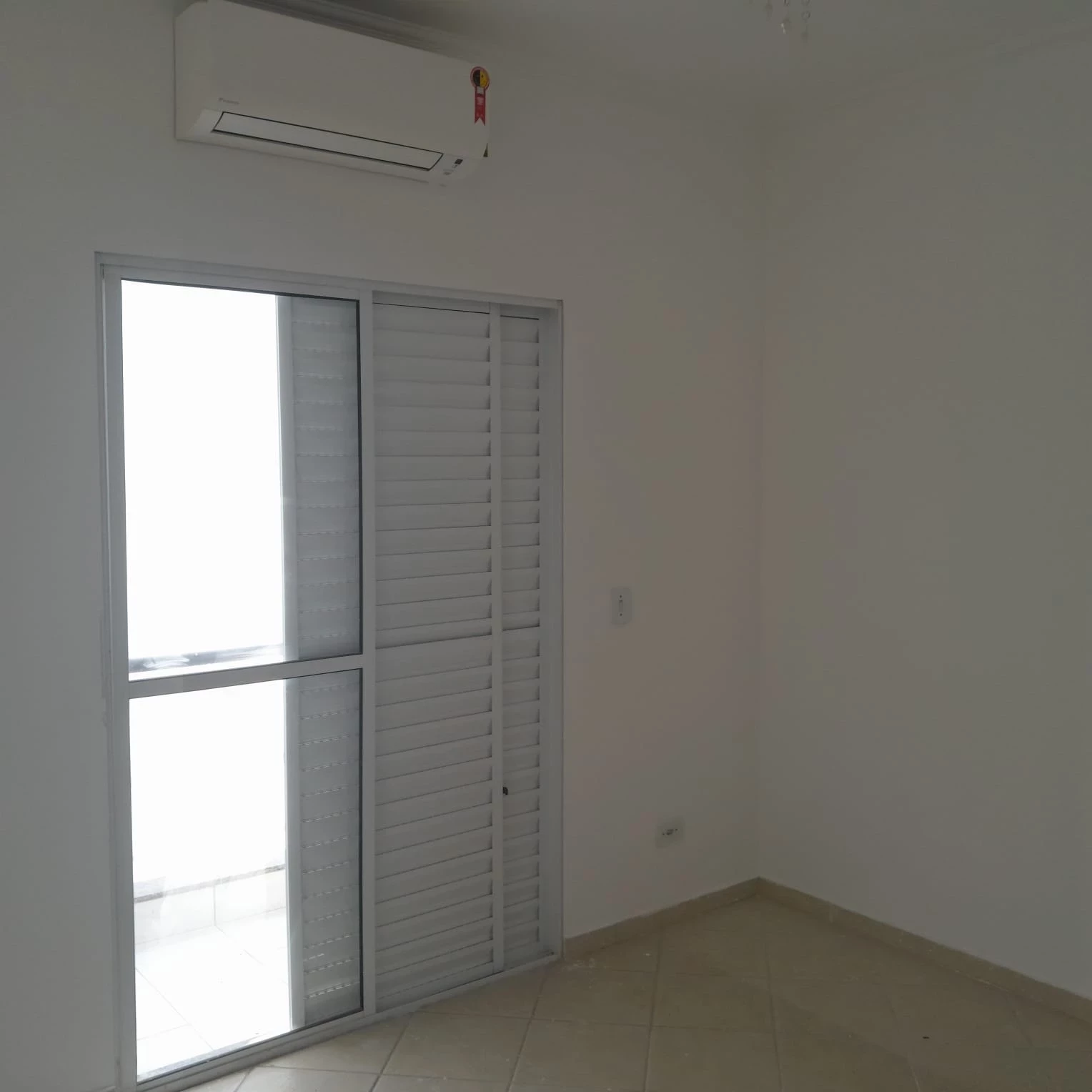 Imagem Casa de Condomínio com 4 Quartos à Venda, 191 m² em Parque Residencial Itapeti - Mogi das Cruzes