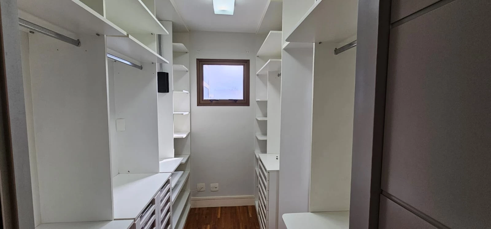 Imagem Apartamento com 4 Quartos à Venda, 27.000 m² em Jardim Paulista - São Paulo