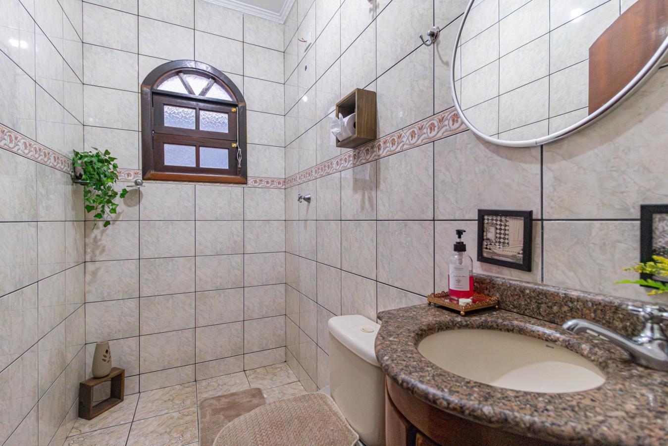 Foto do imóvel: Casa com 3 Quartos à Venda, 180 m² em Remédios - Osasco