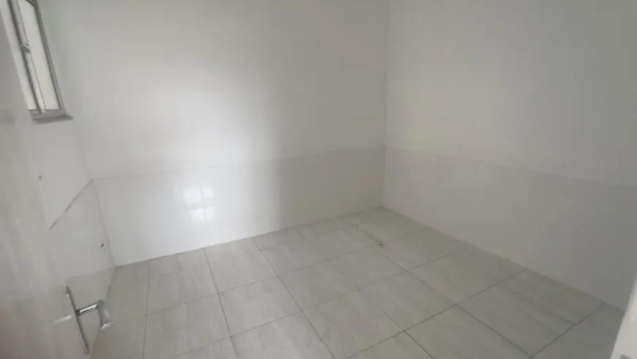 Imagem Casa com 2 Quartos para Alugar, 400 m²em Vila Leopoldina - Duque de Caxias