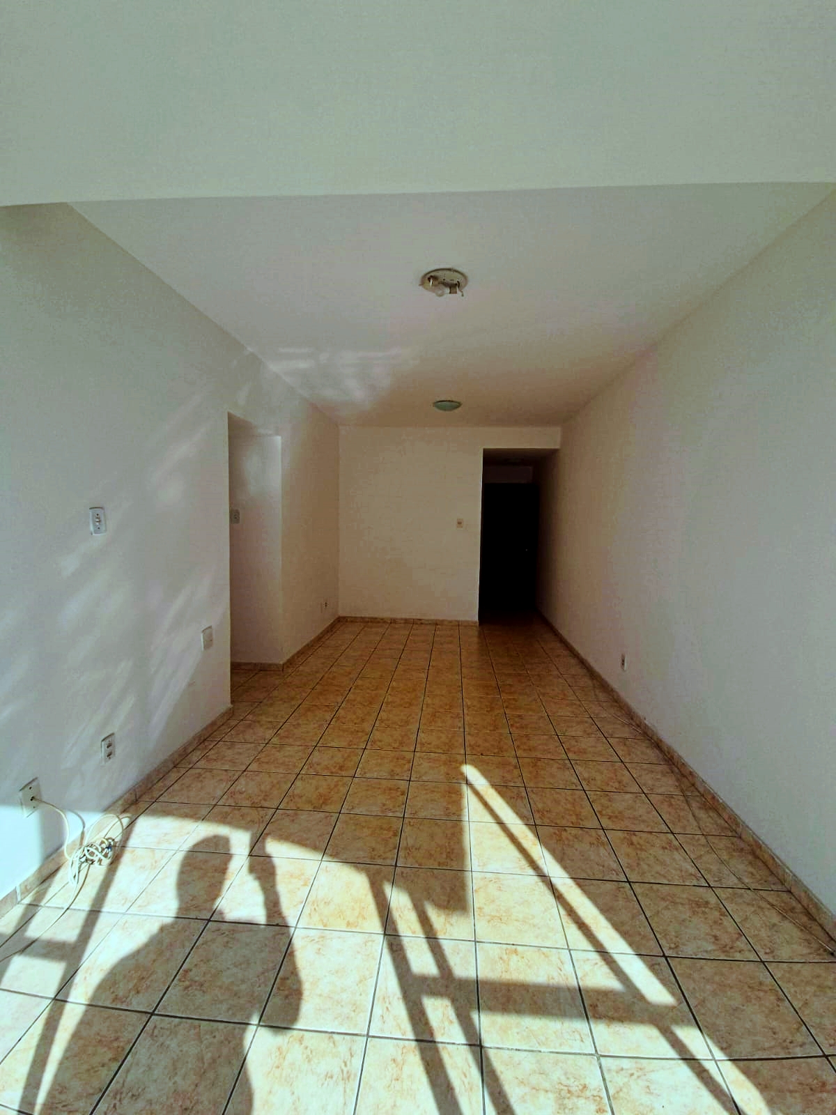 Imagem Apartamento com 3 Quartos para Alugar, 100 m² em Cremação - Belém