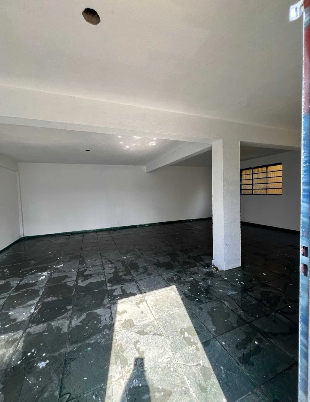 Imagem Imóvel Comercial para Alugar, 500 m² em Centro - Itapecerica da Serra
