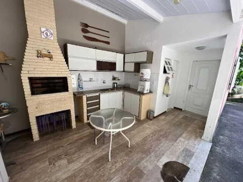 Imagem Casa de Condomínio com 5 Quartos à Venda, 308 m²em Sapê - Niterói