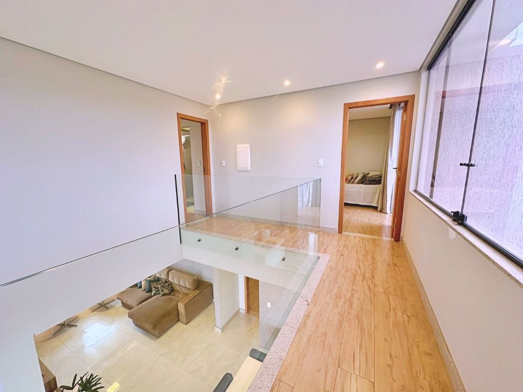 Foto do imóvel: Casa de Condomínio com 4 Quartos à Venda, 287 m² em Residencial Park I - Vespasiano