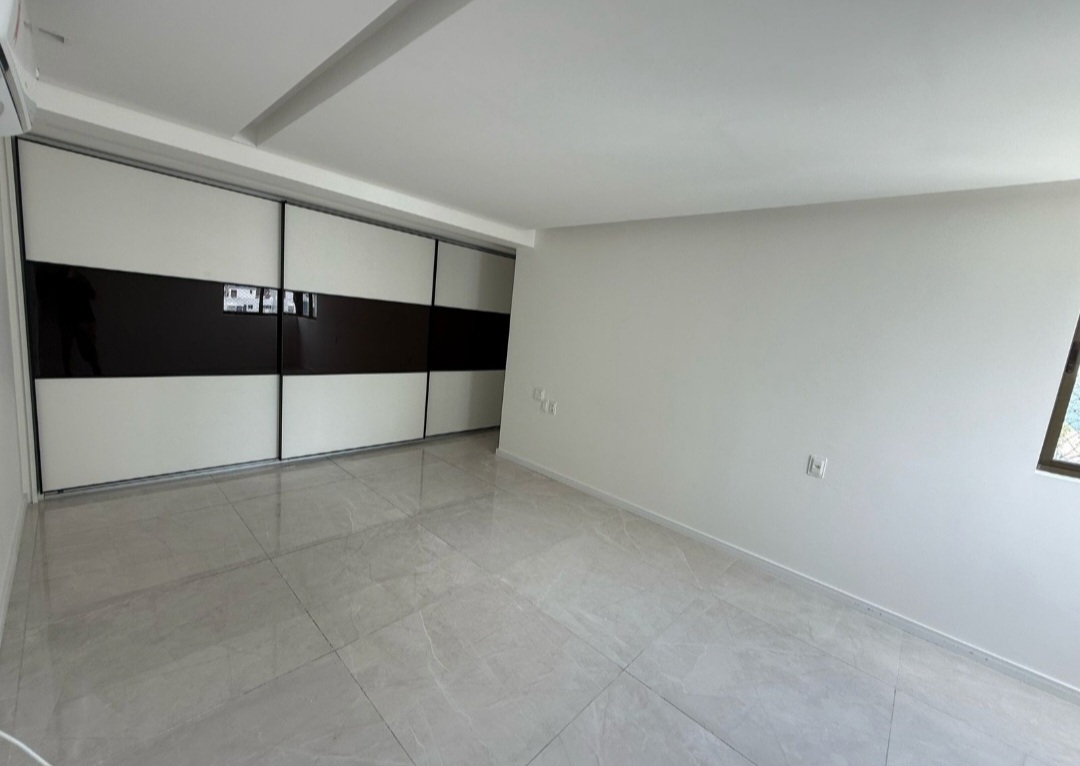 Foto do imóvel: Apartamento com 4 Quartos à Venda ou Locação, 175 m² em Boa Viagem - Recife