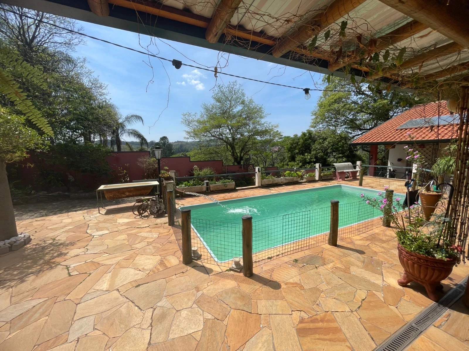 Chácara com 4 Quartos para Alugar, 300 m² em Parque Jatibaia (Sousas) - Campinas