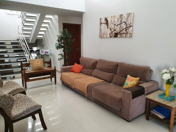 Casa com 4 Quartos à Venda,  em Barra do Jucu - Vila Velha