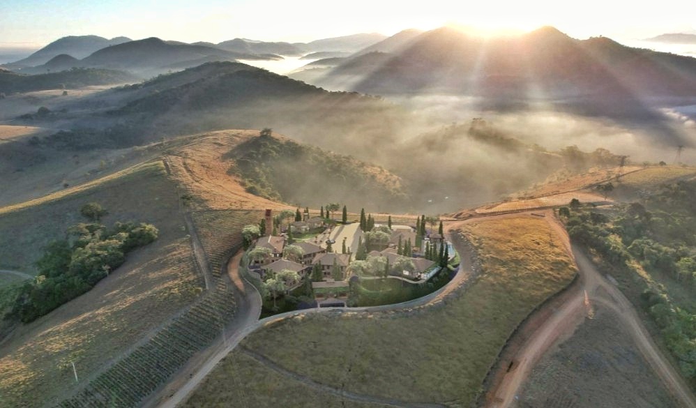 Imagem Terreno à Venda, 2.453 m² em Areal - Areal