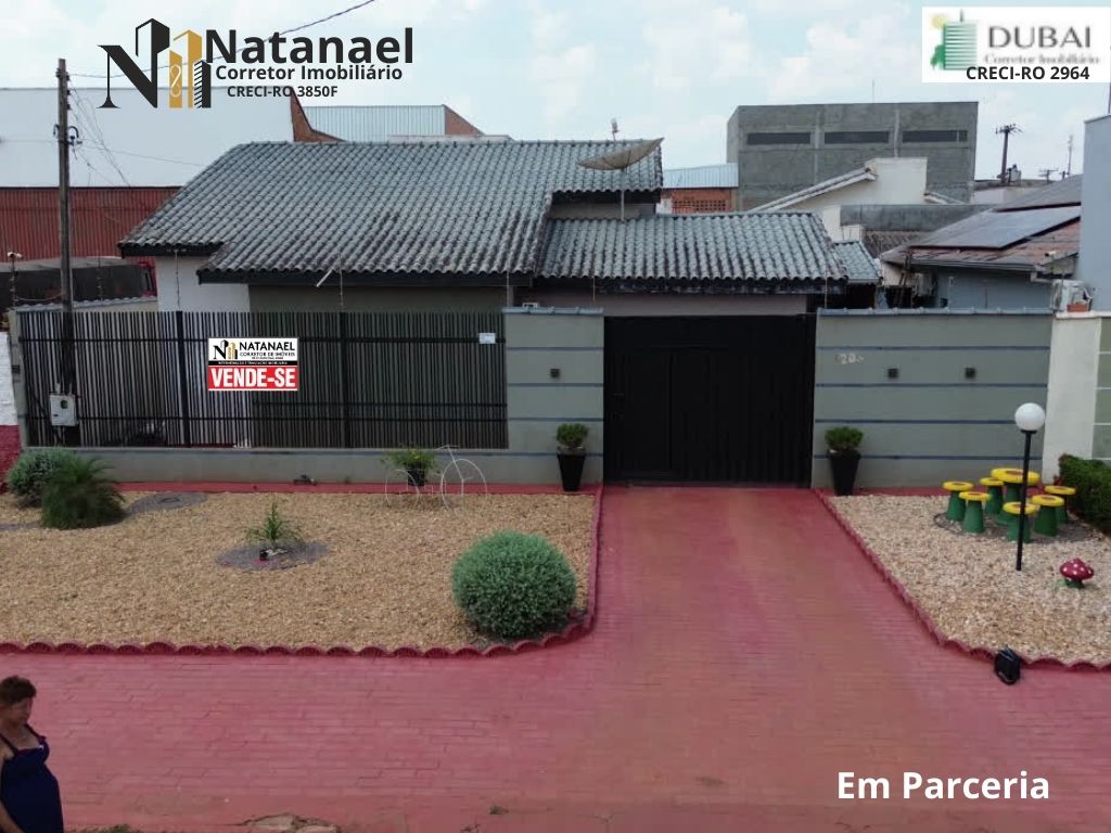 Casa com 2 Quartos à Venda, 200 m²em dos Pioneiros - Pimenta Bueno