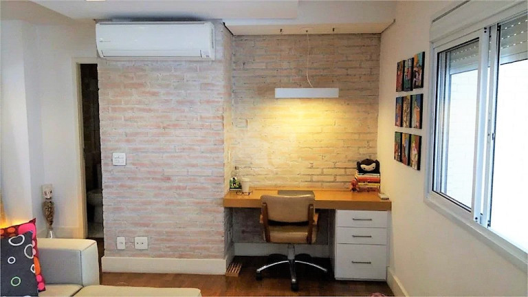 Imagem Apartamento com 3 Quartos à Venda,  em Vila Gumercindo - São Paulo