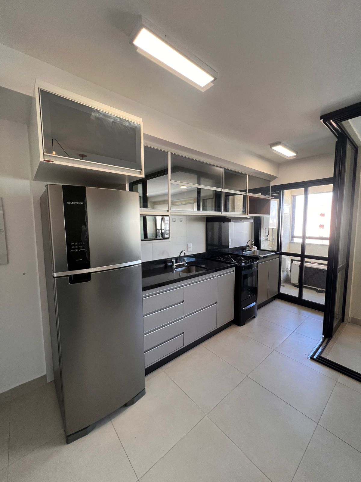 Foto do imóvel: Apartamento com 1 Quarto à Venda ou Locação, 46 m² em Jardim Apolo I - São José dos Campos